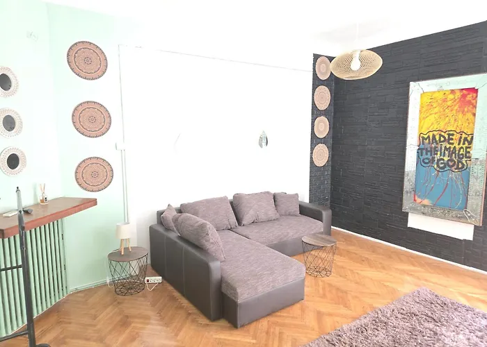 Ap 12b Piata Romana * Βουκουρέστι