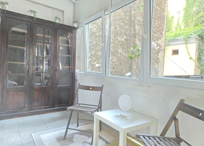 Ap 12b Piata Romana Apartment