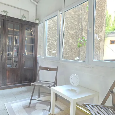 Ap 12b Piata Romana Appartement